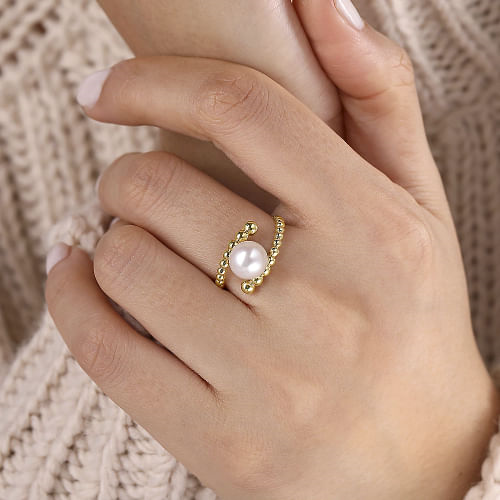 Gabriel & Co | 14K Yellow Gold Bypass Bujukan Pearl Ring